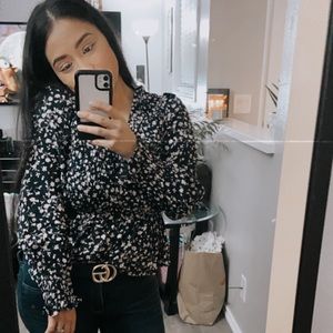 Meet your Posher, Julietta